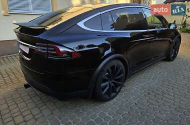Внедорожник / Кроссовер Tesla Model X 2020 в 