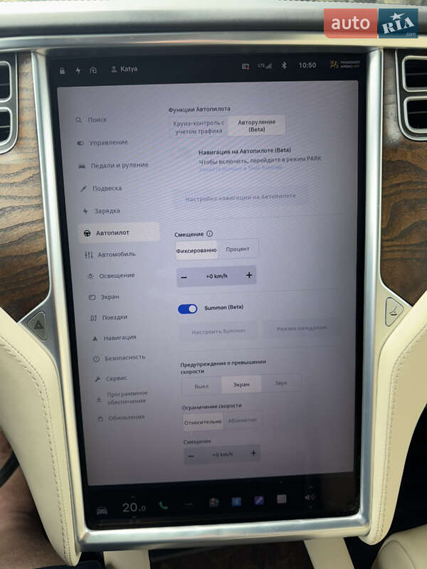 Позашляховик / Кросовер Tesla Model X 2018 в Житомирі