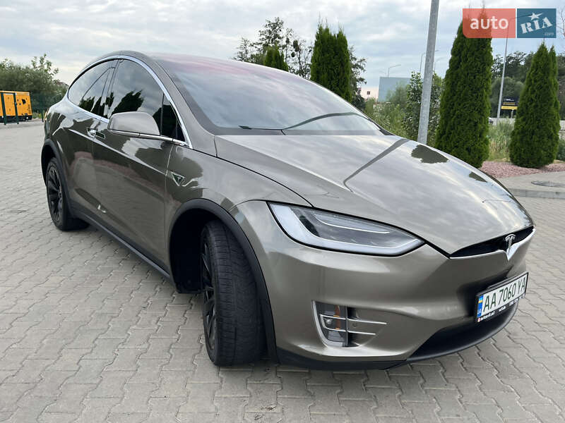 Внедорожник / Кроссовер Tesla Model X 2016 в Киеве фото 7 Внедорожник / Кроссовер Tesla Model X 2016 в Киеве