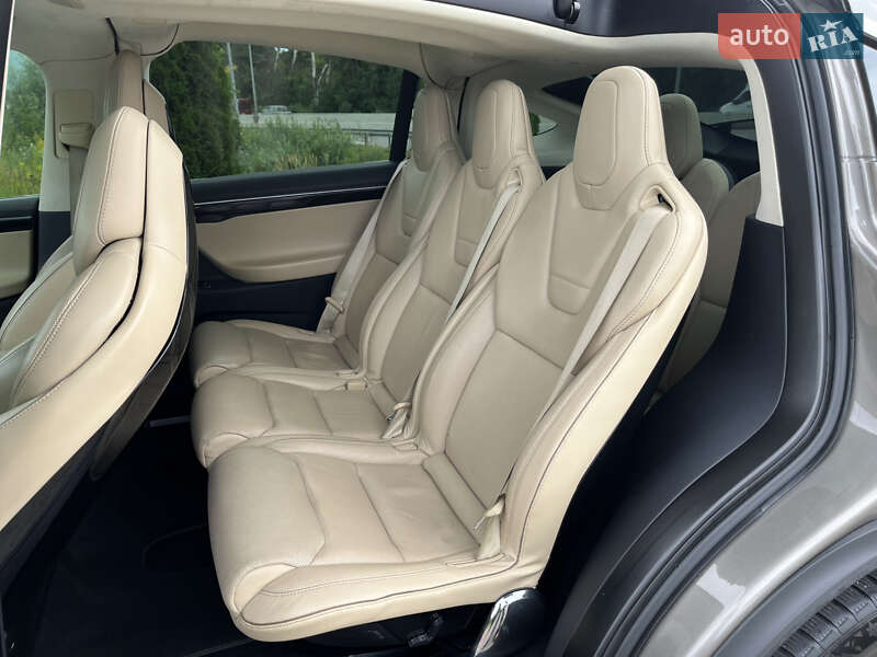 Внедорожник / Кроссовер Tesla Model X 2016 в Киеве фото 19 Внедорожник / Кроссовер Tesla Model X 2016 в Киеве