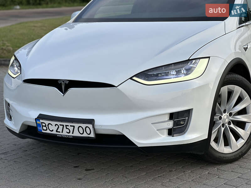 Внедорожник / Кроссовер Tesla Model X 2018 в Радивилове