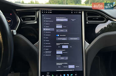 Внедорожник / Кроссовер Tesla Model X 2018 в 