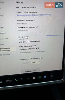 Внедорожник / Кроссовер Tesla Model X 2016 в 