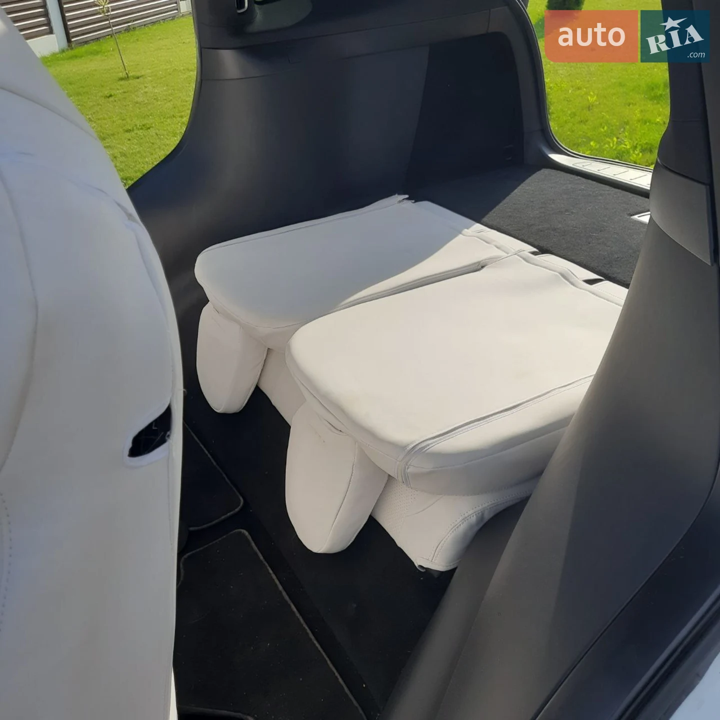2017 Tesla Model X - мініатюра 14