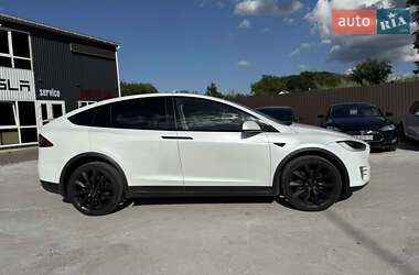 Внедорожник / Кроссовер Tesla Model X 2018 в 