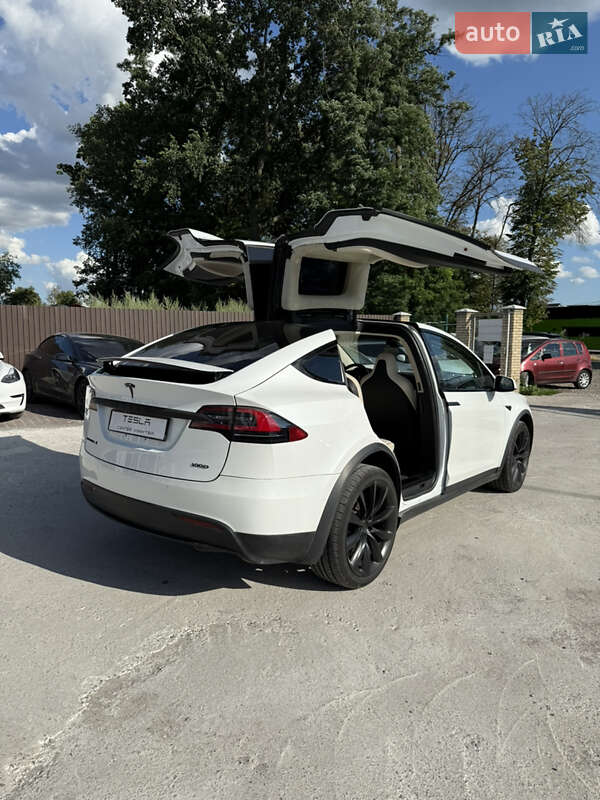 Внедорожник / Кроссовер Tesla Model X 2018 в Виннице