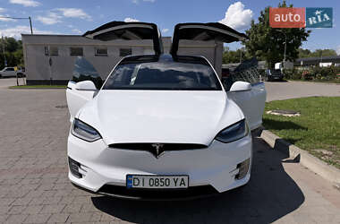 Позашляховик / Кросовер Tesla Model X 2016 в 