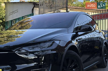 Внедорожник / Кроссовер Tesla Model X 2016 в 