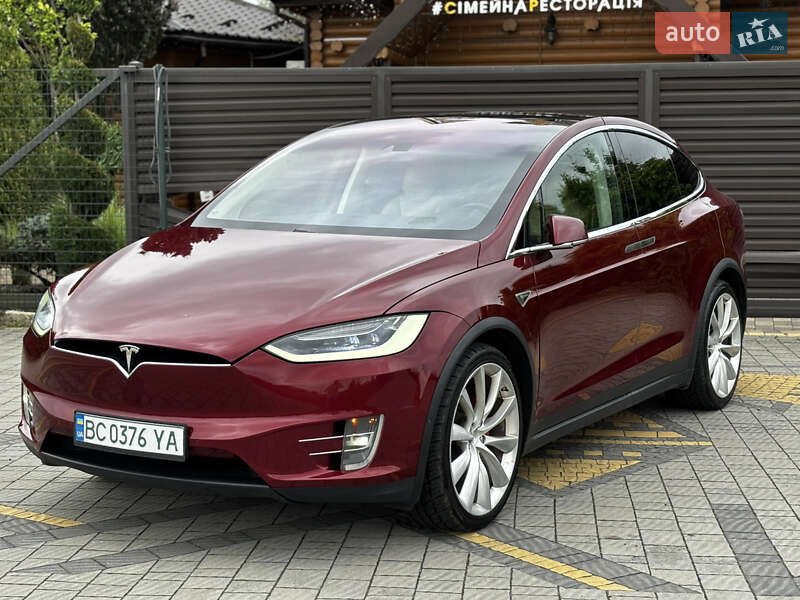 Tesla Model X 2016