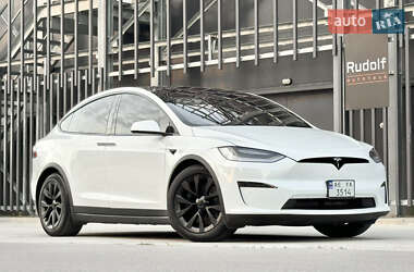 Tesla Model X 2022