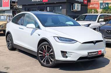 Внедорожник / Кроссовер Tesla Model X 2018 в 