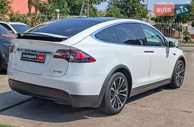 Внедорожник / Кроссовер Tesla Model X 2018 в 
