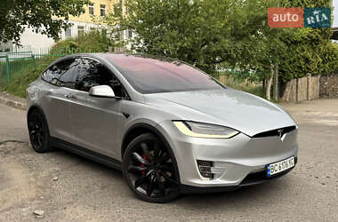 Внедорожник / Кроссовер Tesla Model X 2017 в 