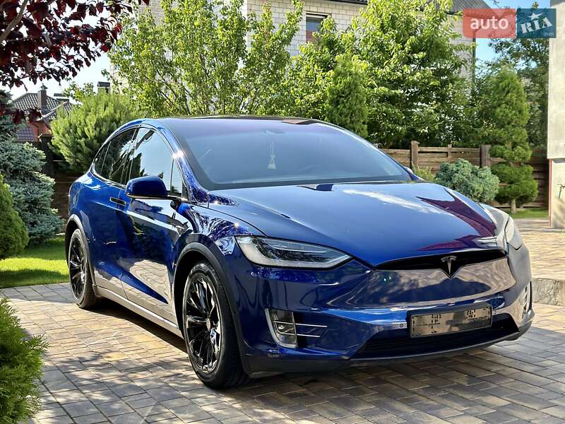 Позашляховик / Кросовер Tesla Model X 2016 в Вінниці фото 4 Позашляховик / Кросовер Tesla Model X 2016 в Вінниці