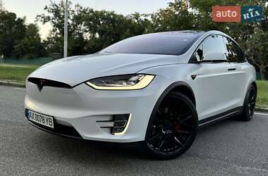 Позашляховик / Кросовер Tesla Model X 2018 в 