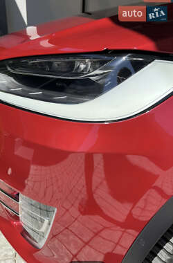Внедорожник / Кроссовер Tesla Model X 2018 в 