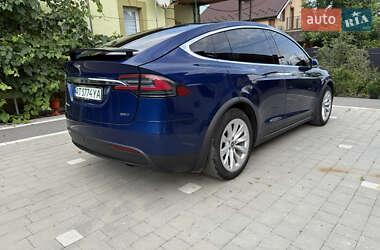 Позашляховик / Кросовер Tesla Model X 2016 в 