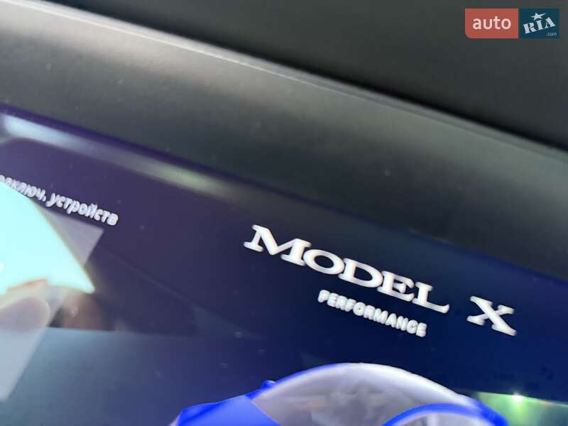 Позашляховик / Кросовер Tesla Model X 2020 в Києві
