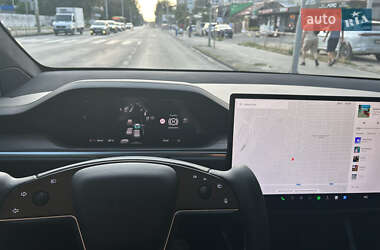 Позашляховик / Кросовер Tesla Model X 2021 в 