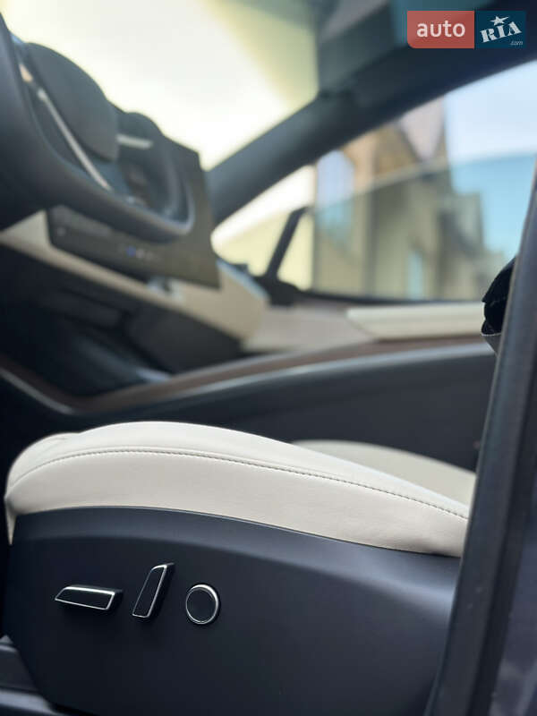 Позашляховик / Кросовер Tesla Model X 2022 в Львові