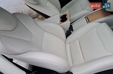 Внедорожник / Кроссовер Tesla Model X 2018 в 