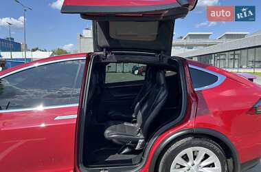 Внедорожник / Кроссовер Tesla Model X 2016 в 