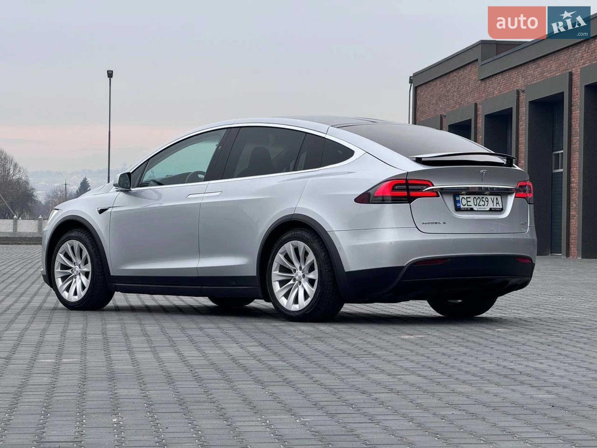 2018 Tesla Model X - мініатюра 3