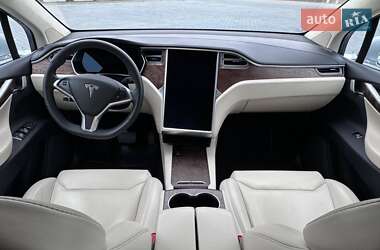 Внедорожник / Кроссовер Tesla Model X 2018 в 