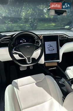 Внедорожник / Кроссовер Tesla Model X 2017 в 