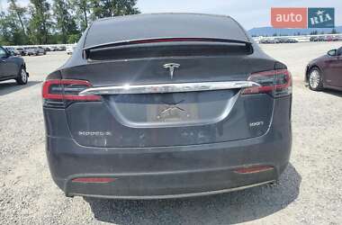 Внедорожник / Кроссовер Tesla Model X 2017 в 