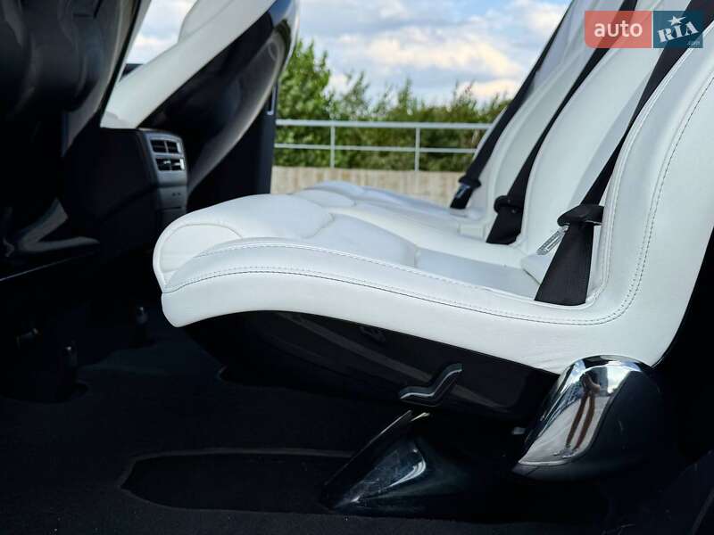 Позашляховик / Кросовер Tesla Model X 2016 в Києві фото 25 Позашляховик / Кросовер Tesla Model X 2016 в Києві