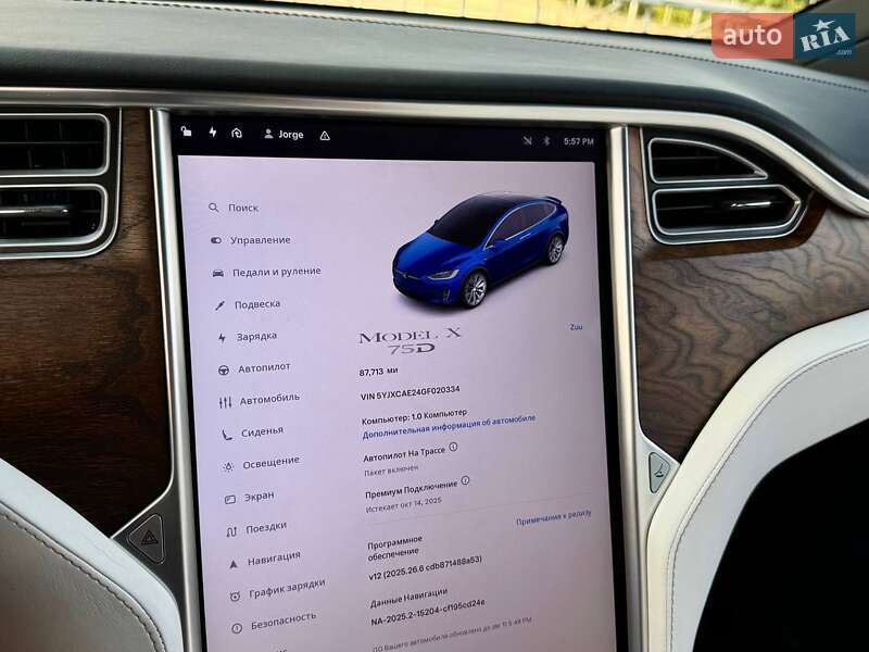 Позашляховик / Кросовер Tesla Model X 2016 в Києві фото 31 Позашляховик / Кросовер Tesla Model X 2016 в Києві