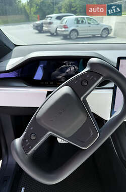 Позашляховик / Кросовер Tesla Model X 2022 в 