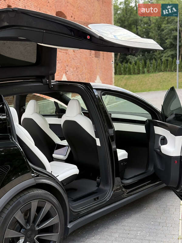 Позашляховик / Кросовер Tesla Model X 2022 в Львові