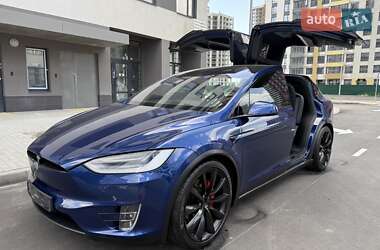 Внедорожник / Кроссовер Tesla Model X 2019 в 