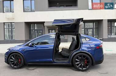Внедорожник / Кроссовер Tesla Model X 2019 в 