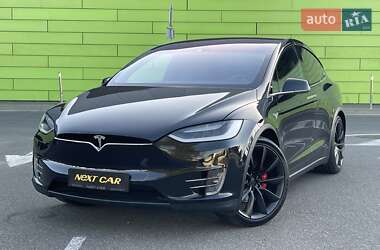 Позашляховик / Кросовер Tesla Model X 2016 в Києві