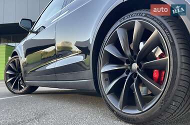 Внедорожник / Кроссовер Tesla Model X 2016 в 