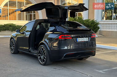 Внедорожник / Кроссовер Tesla Model X 2024 в 