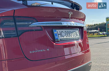 Внедорожник / Кроссовер Tesla Model X 2017 в 