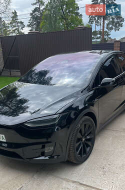 Внедорожник / Кроссовер Tesla Model X 2020 в 