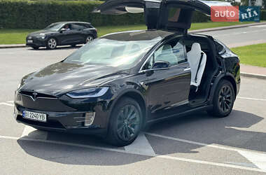 Внедорожник / Кроссовер Tesla Model X 2019 в 