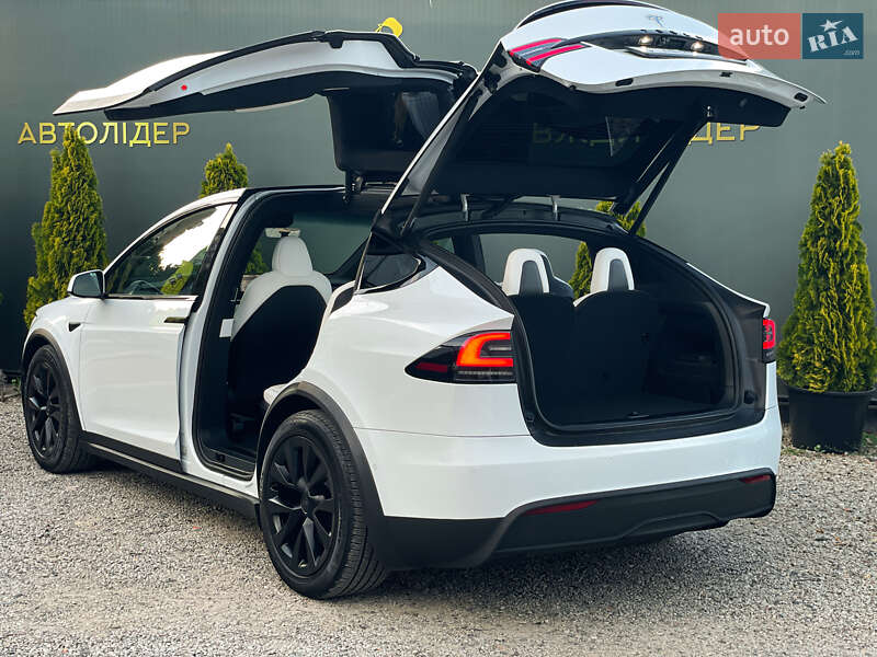 Внедорожник / Кроссовер Tesla Model X 2022 в 
