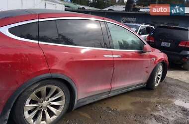 Внедорожник / Кроссовер Tesla Model X 2016 в 