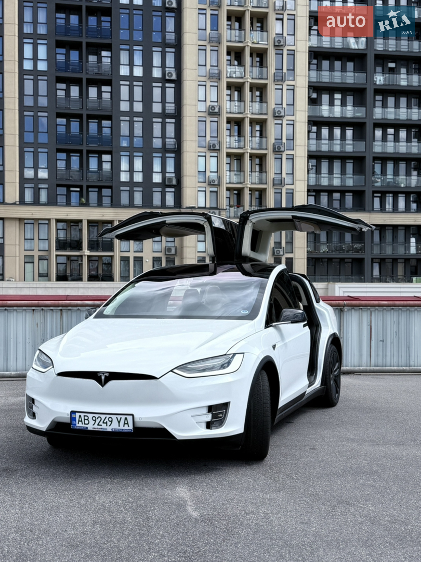 2016 Tesla Model X - мініатюра 3
