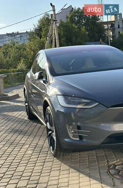 Внедорожник / Кроссовер Tesla Model X 2019 в 