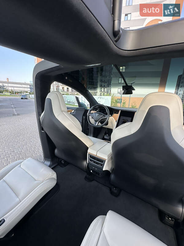 Позашляховик / Кросовер Tesla Model X 2019 в Івано-Франківську фото 21 Позашляховик / Кросовер Tesla Model X 2019 в Івано-Франківську