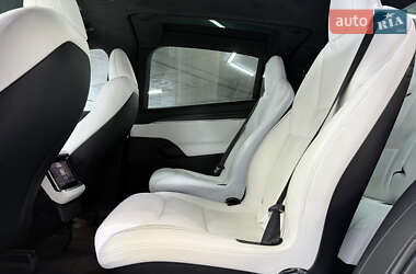Позашляховик / Кросовер Tesla Model X 2022 в 