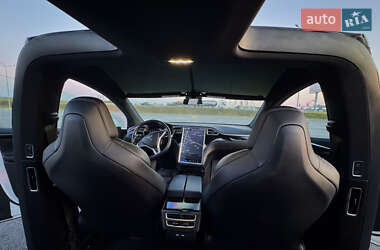 Внедорожник / Кроссовер Tesla Model X 2018 в 