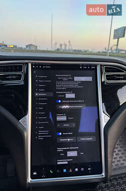 Внедорожник / Кроссовер Tesla Model X 2018 в 